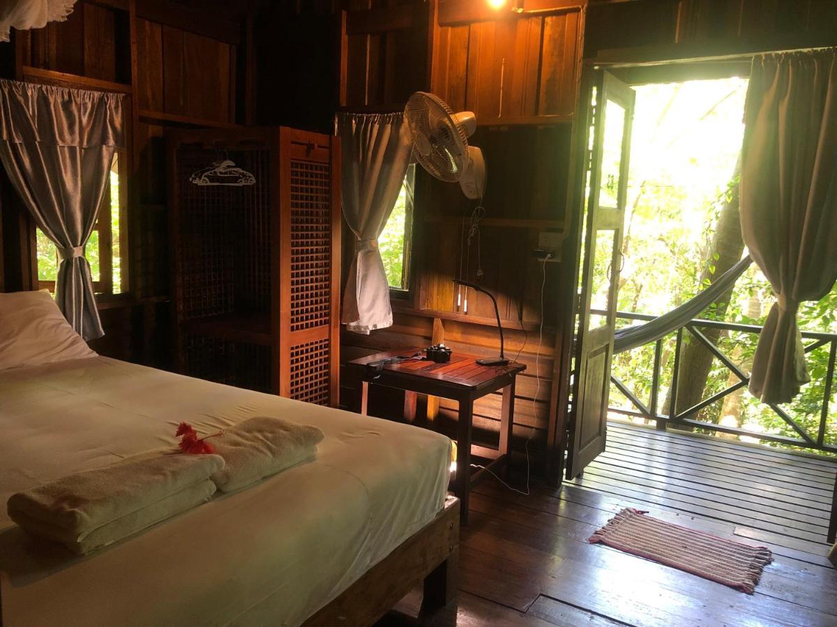 Bambu Huts Hotell Baan Tai Exteriör bild
