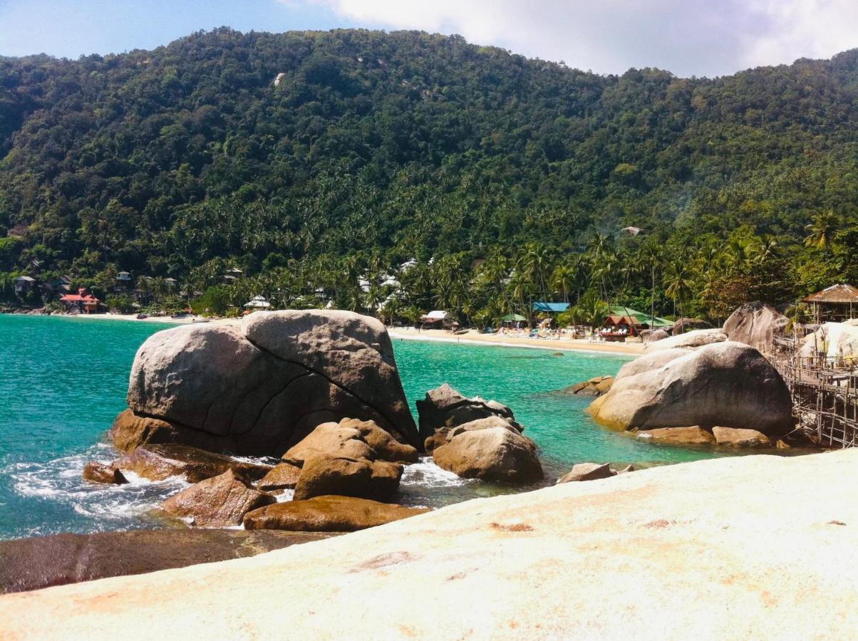 Bambu Huts Hotell Baan Tai Exteriör bild