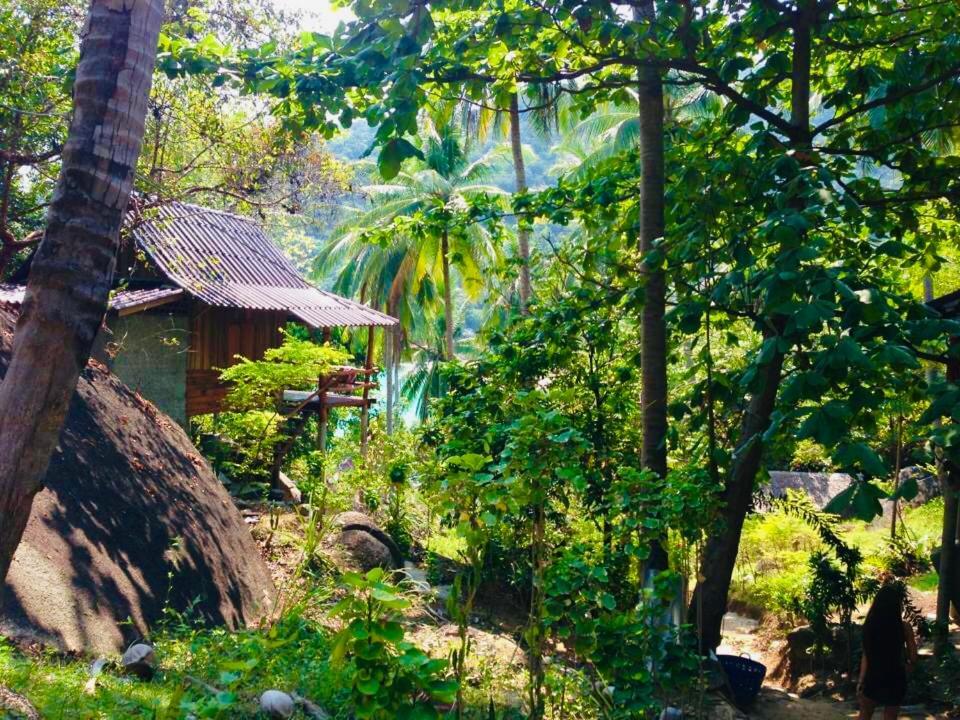 Bambu Huts Hotell Baan Tai Exteriör bild